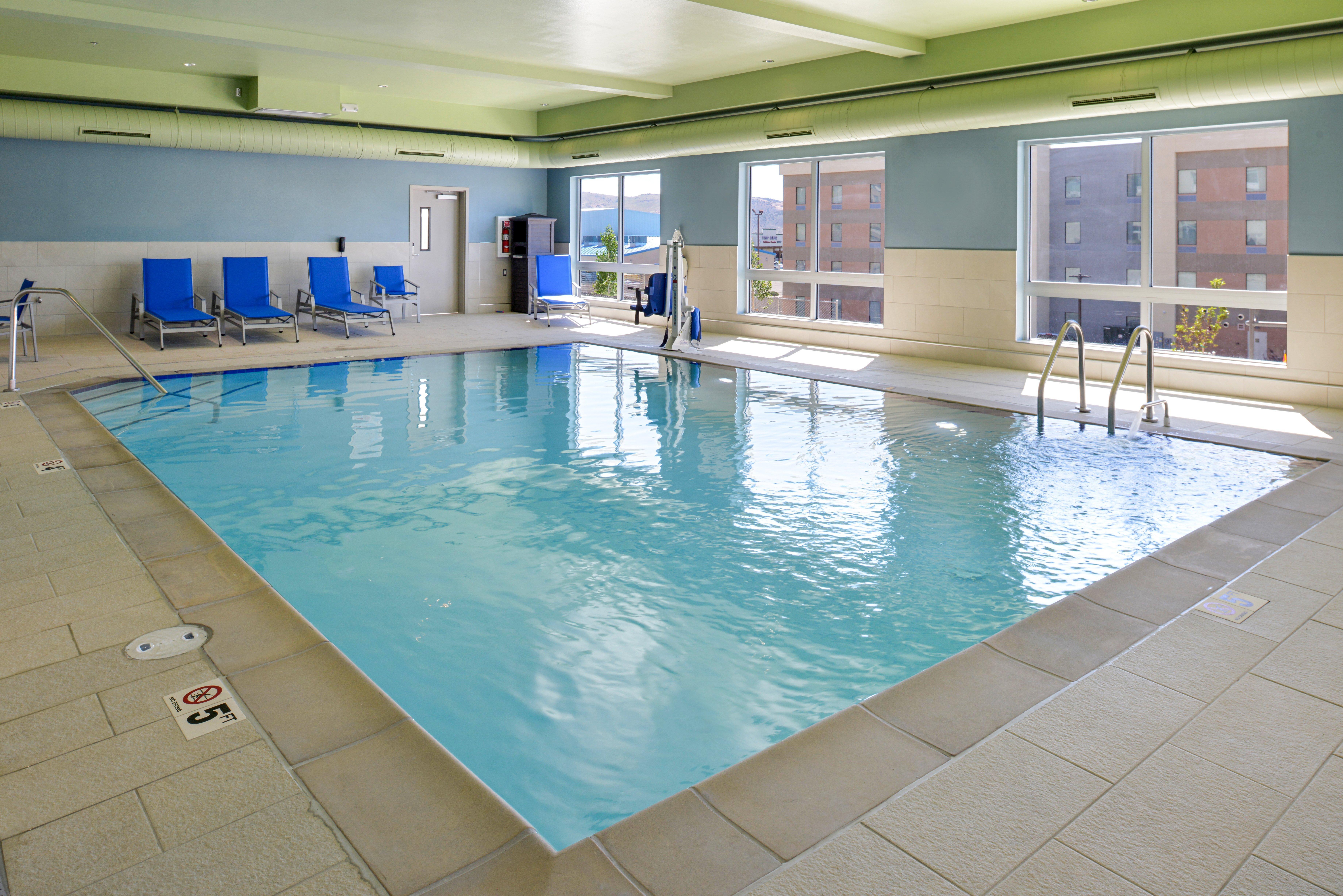 Holiday Inn Express & Suites - Elko By Ihg Eksteriør billede