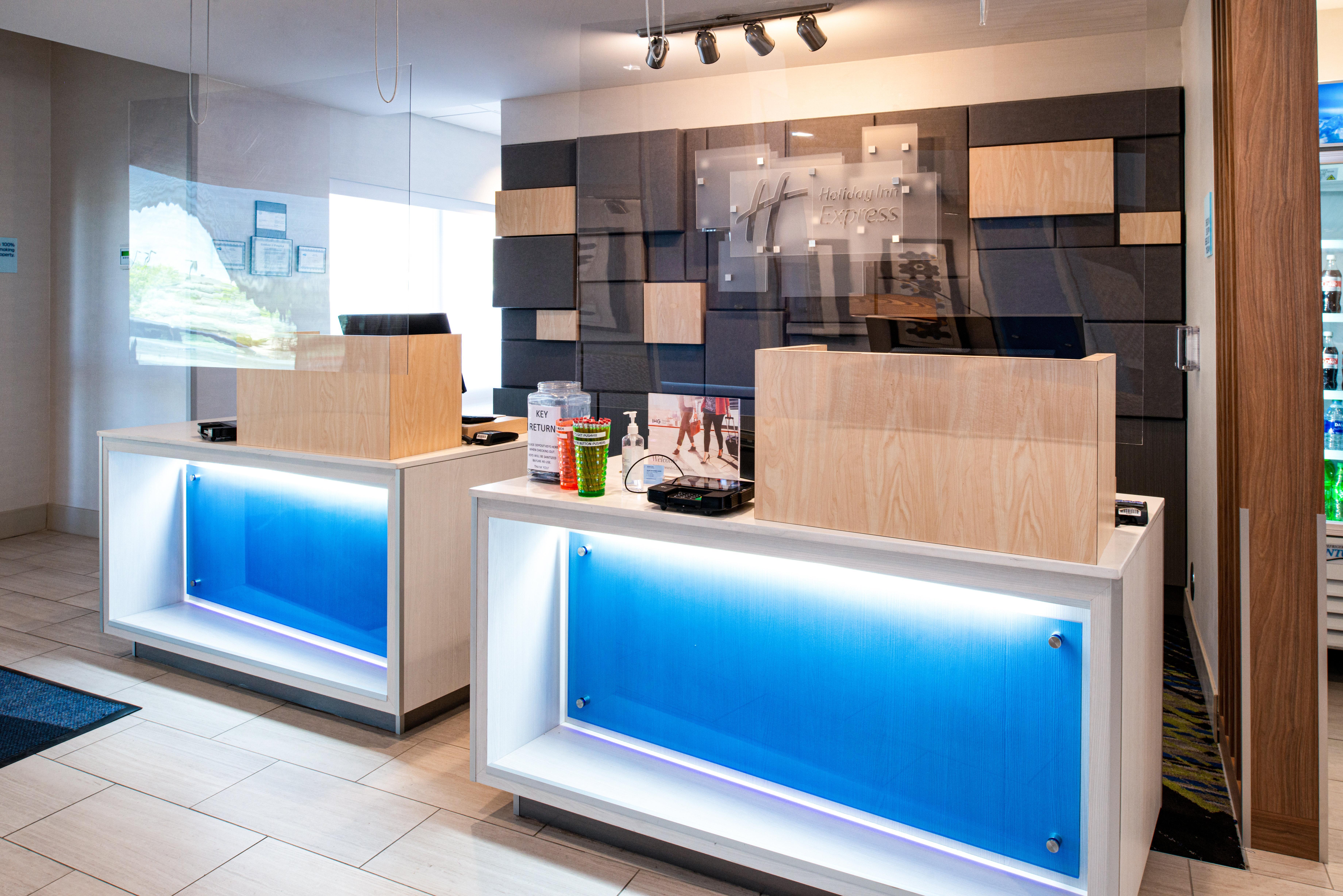 Holiday Inn Express & Suites - Elko By Ihg Eksteriør billede