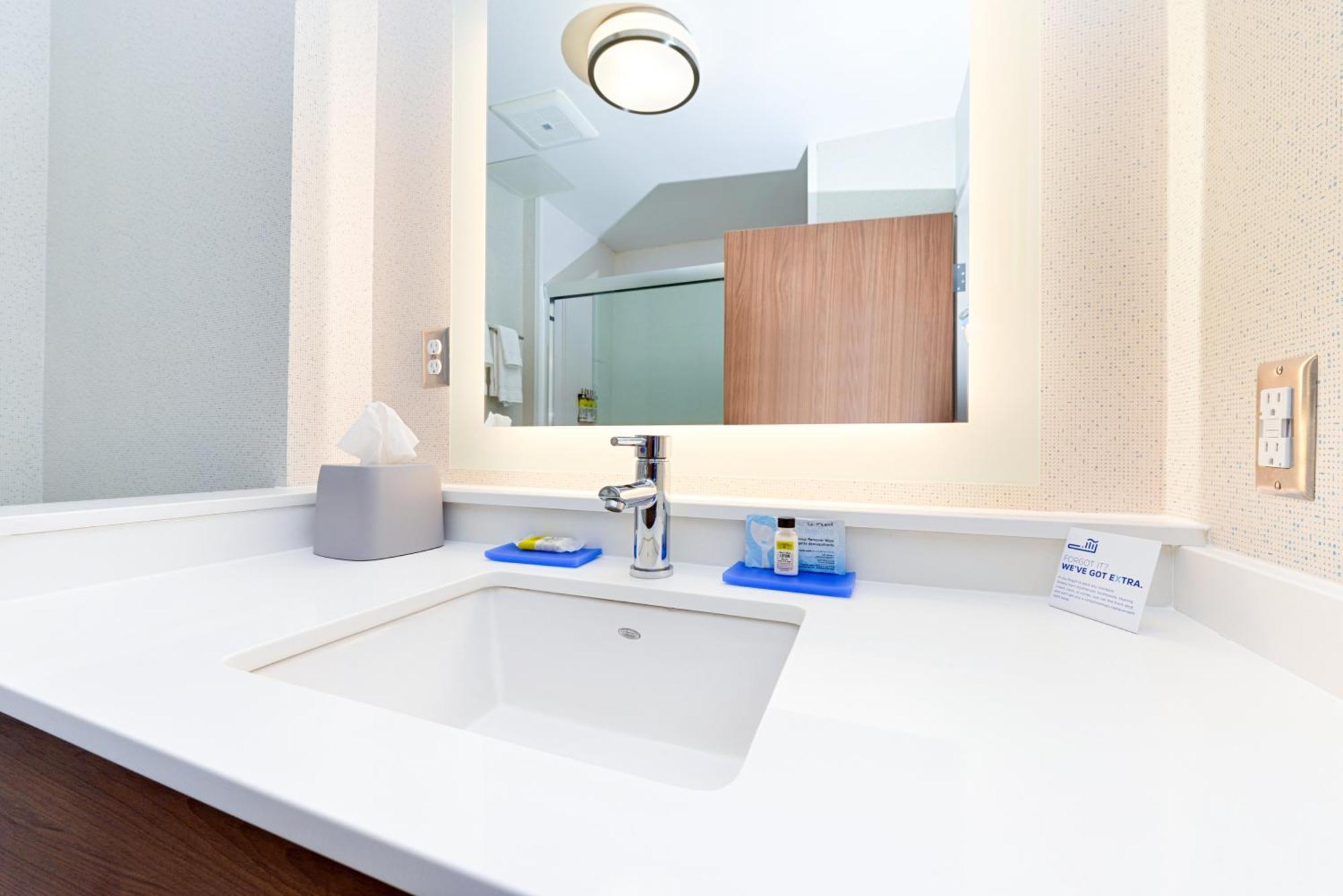 Holiday Inn Express & Suites - Elko By Ihg Eksteriør billede